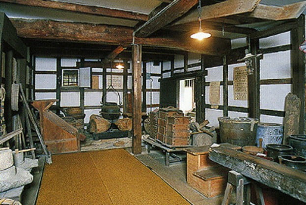 「宮島 歴史民俗資料館」は、江戸時代の豪商・江上家の邸宅をそのまま利用して、「資料館